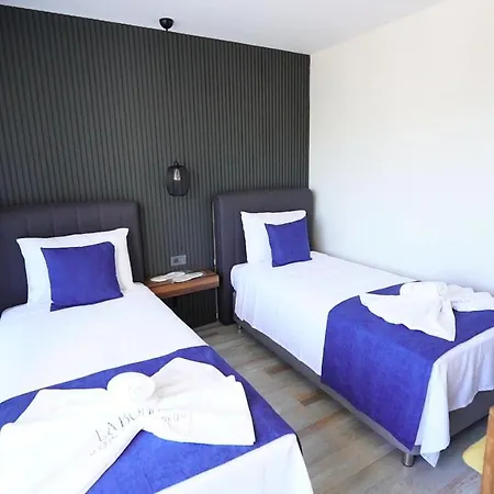 Apartment La Bonita Marina