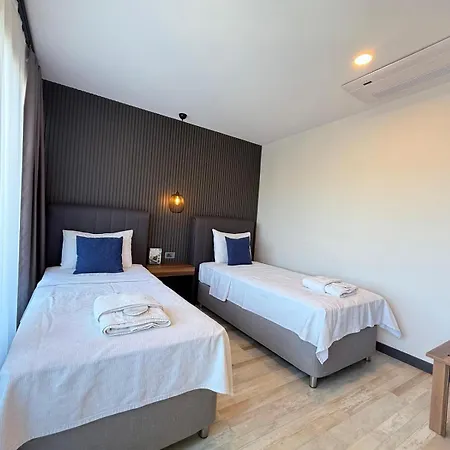 La Bonita Marina Apartment *